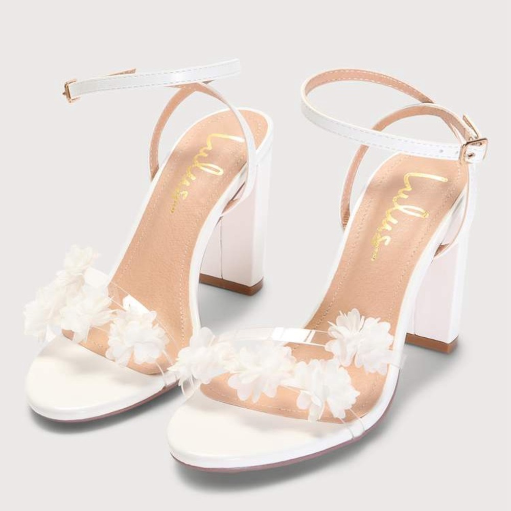 Lulus White Floral Bridal Block Heel Sandals 7.5 Wedding Shoes Bride prom